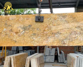 Đá Granite vàng