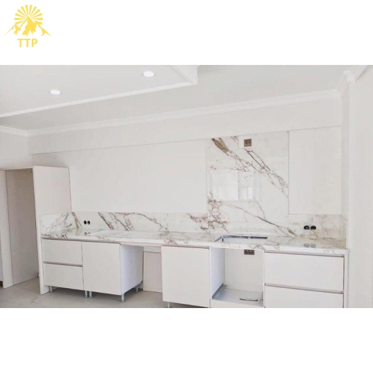 Đá CARRARA ULTIMO  (Trắng vân mây)