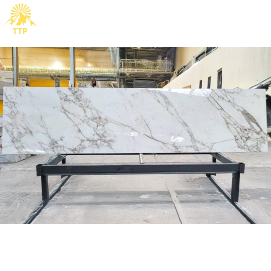 Đá CARRARA ULTIMO  (Trắng vân mây)