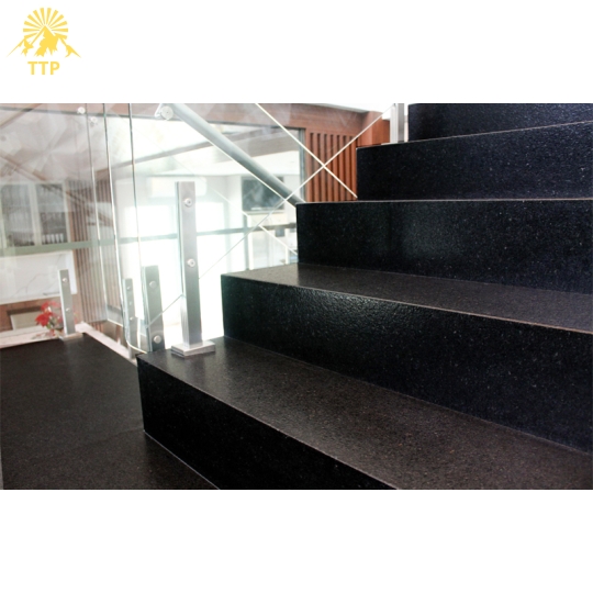 Đá Granite Đen Absolute Ấn Độ (Absolute Black Granite)