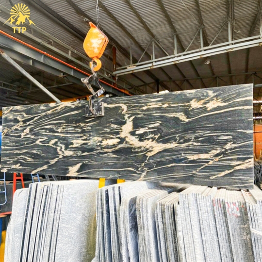 Đá Đen Titanium Gold