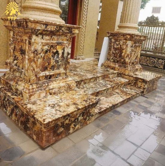 Bậc tam cấp ốp đá hoa cương 12